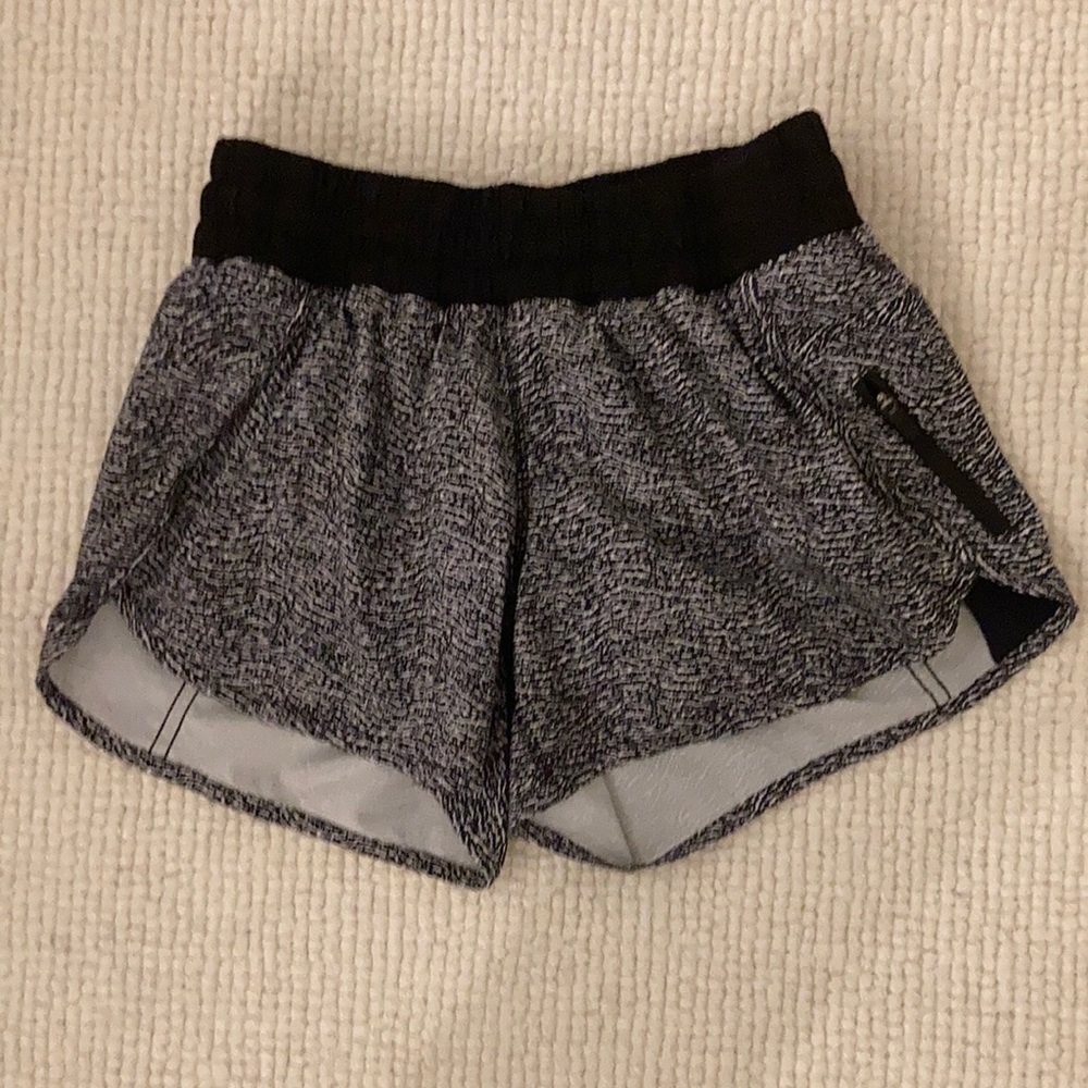 LULULEMON shorts!! Barely worn!!!! So comfy!!